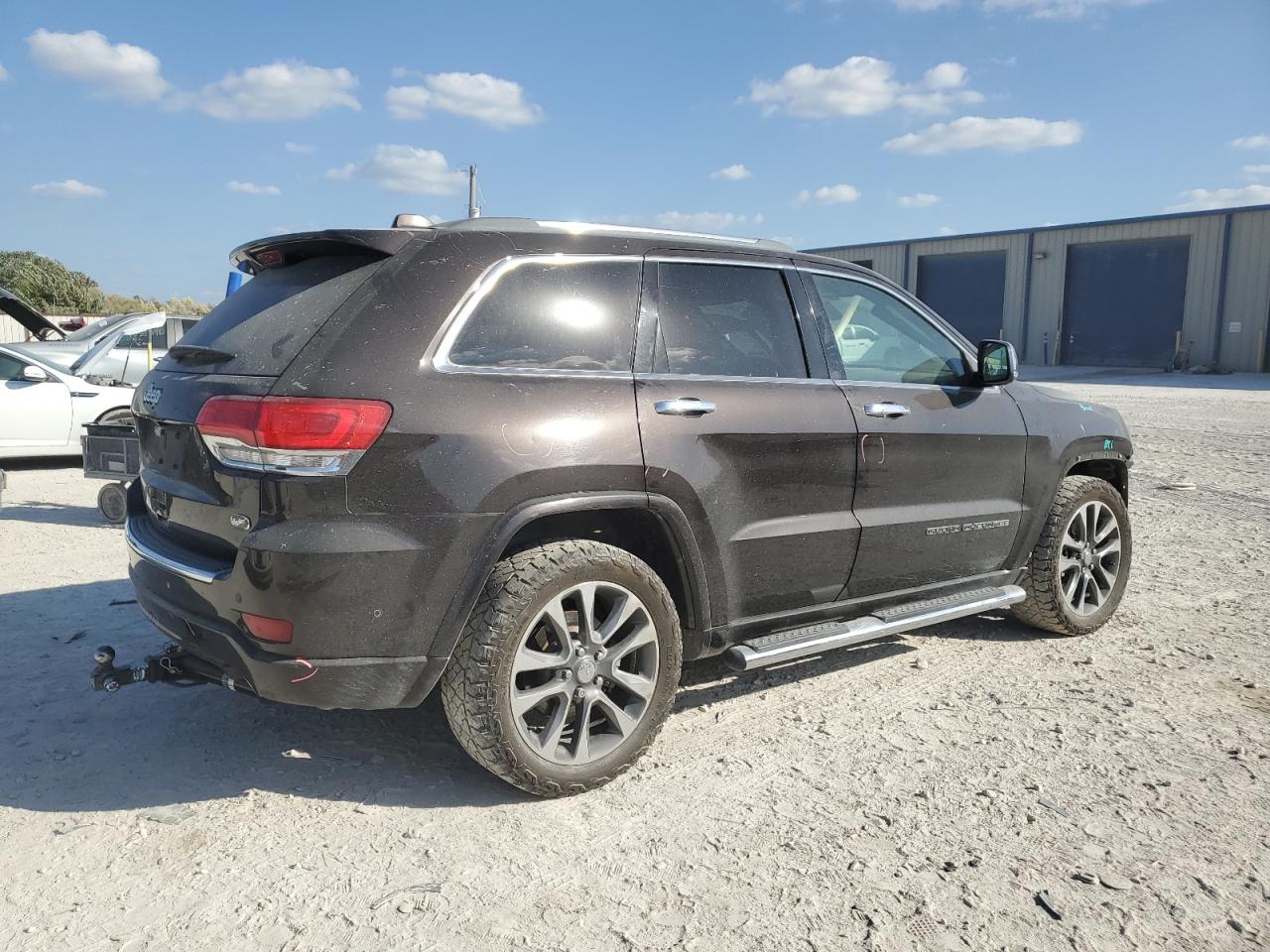 2017 Jeep Grand Cherokee Overland VIN: 1C4RJECG2HC614746 Lot: 77362304