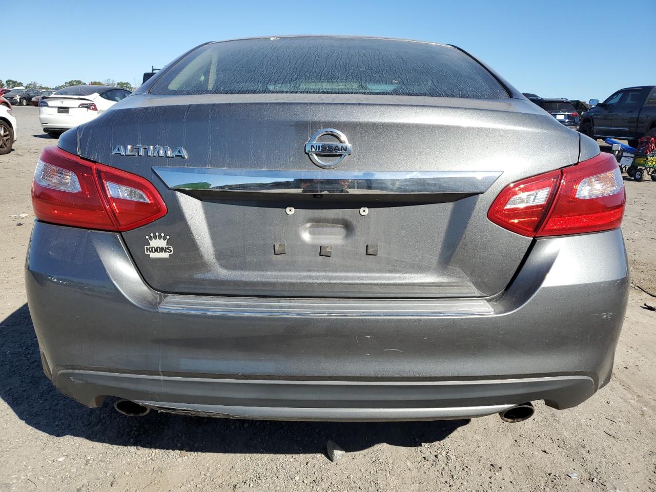 2017 Nissan Altima - Image 6