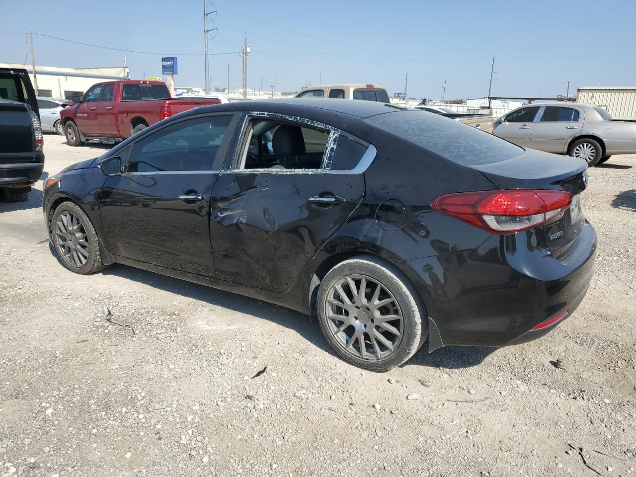 3KPFL4A85JE238836 2018 KIA FORTE - Image 2