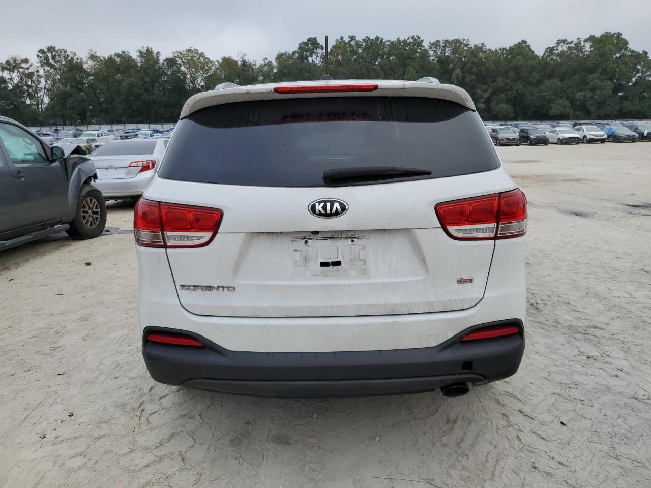 2017 Kia Sorento Lx VIN: 5XYPG4A35HG217639 Lot: 77241714