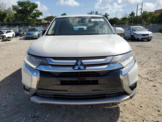  MITSUBISHI OUTLANDER 2017 Белый