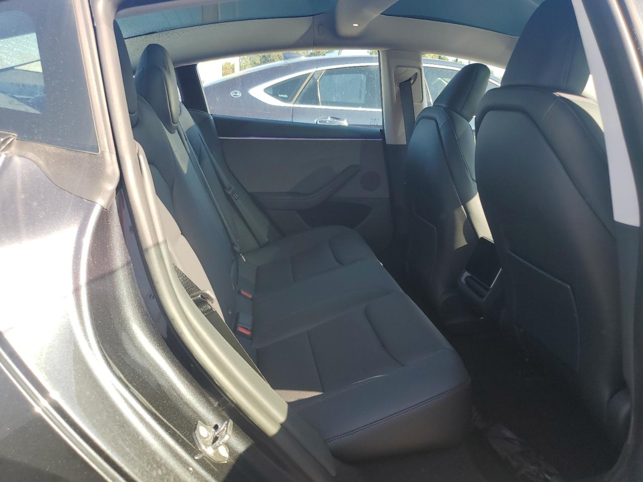 5YJ3E1EA3RF757933 2024 Tesla Model 3