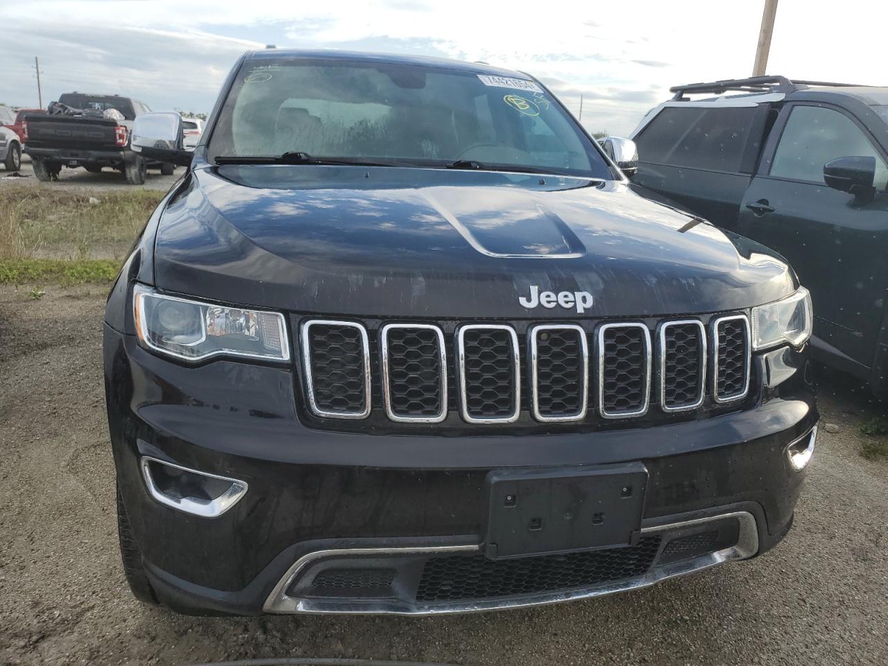 2020 Jeep Grand Cherokee - Image 5