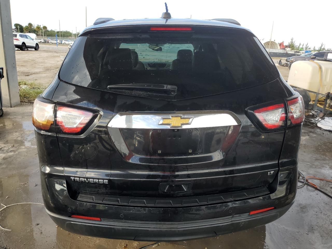 2017 Chevrolet Traverse Lt VIN: 1GNKRHKD6HJ277827 Lot: 74768204