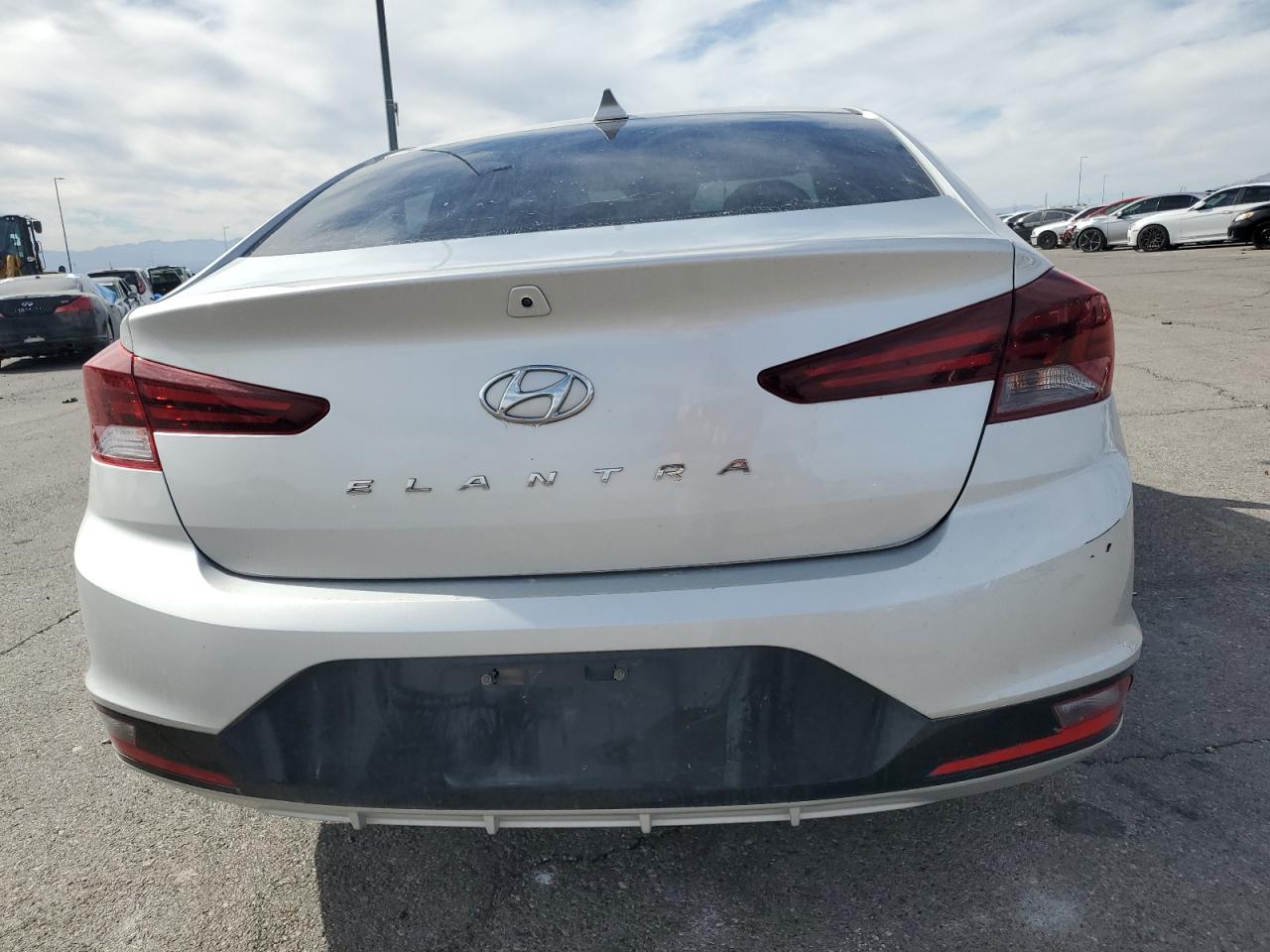 2019 Hyundai Elantra Sel VIN: 5NPD84LF0KH412314 Lot: 77497384