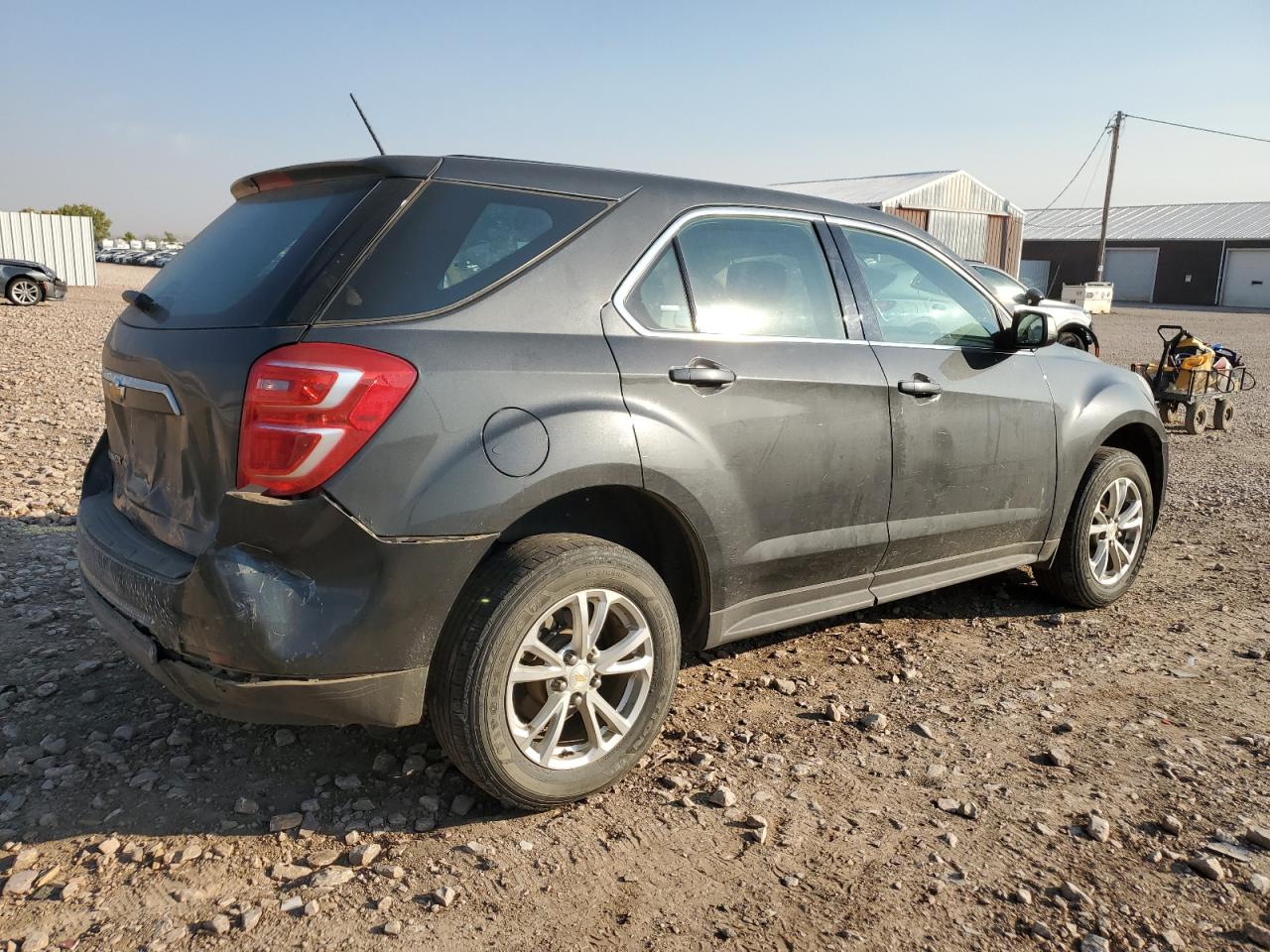 2017 Chevrolet Equinox - Image 3