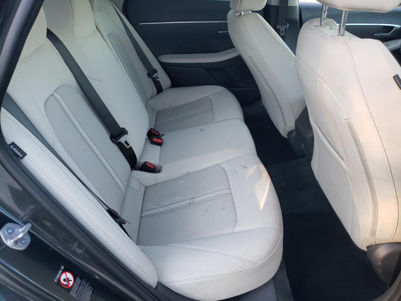 2023 Hyundai Sonata - Image 11