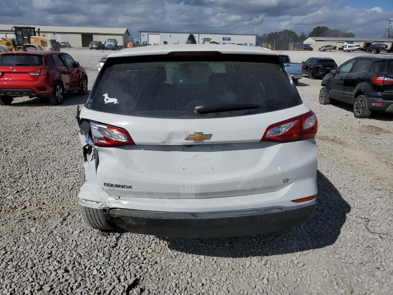 2020 Chevrolet Equinox - Image 6