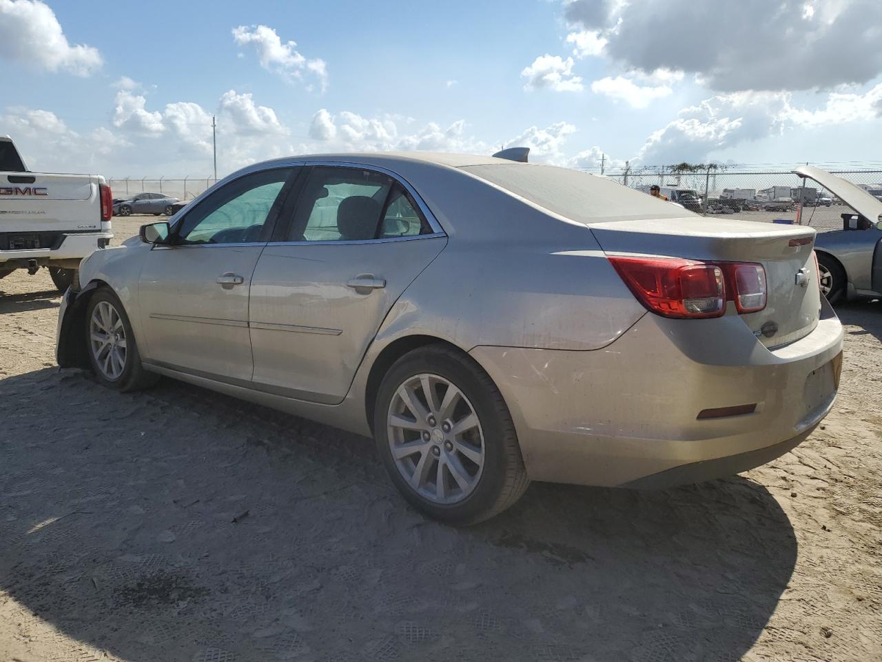 2015 Chevrolet Malibu - Image 2