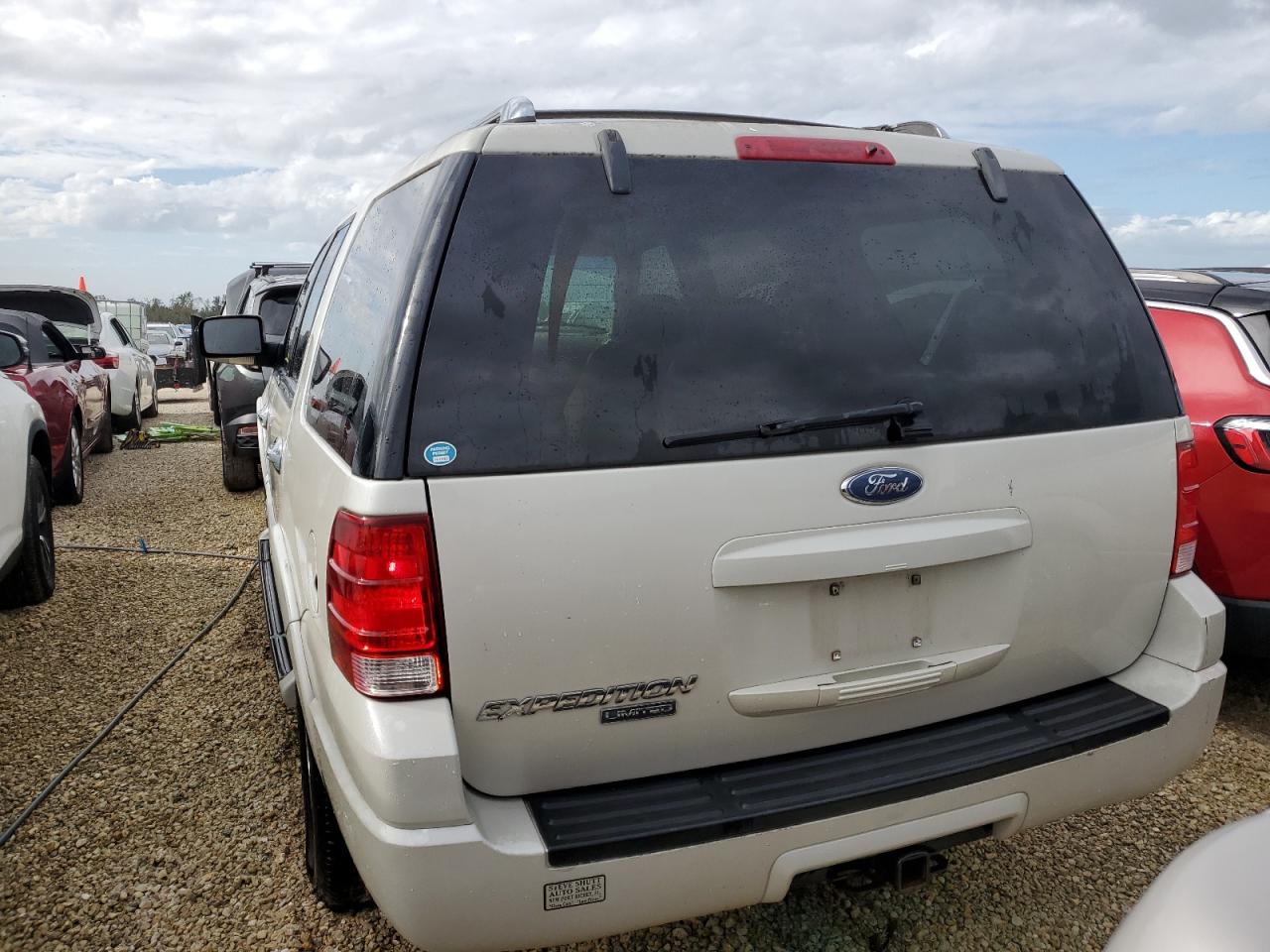 1FMPU19575LA44487 2005 Ford Expedition Limited