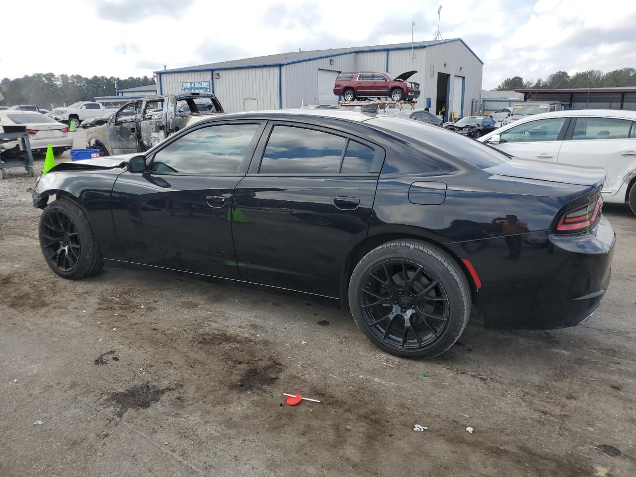 VIN 2C3CDXHGXJH135399 2018 DODGE CHARGER no.2