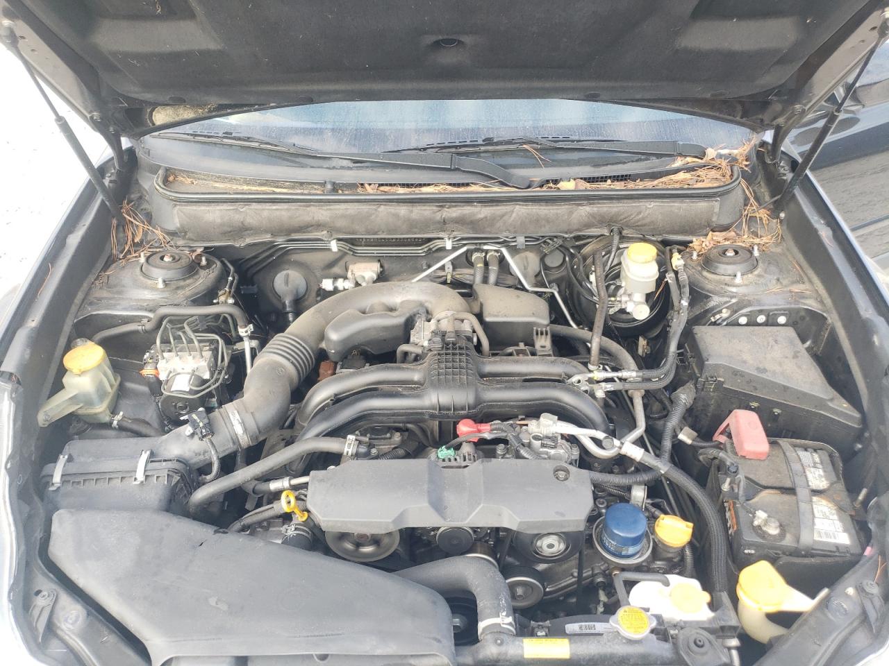 2014 Subaru Outback - Image 12