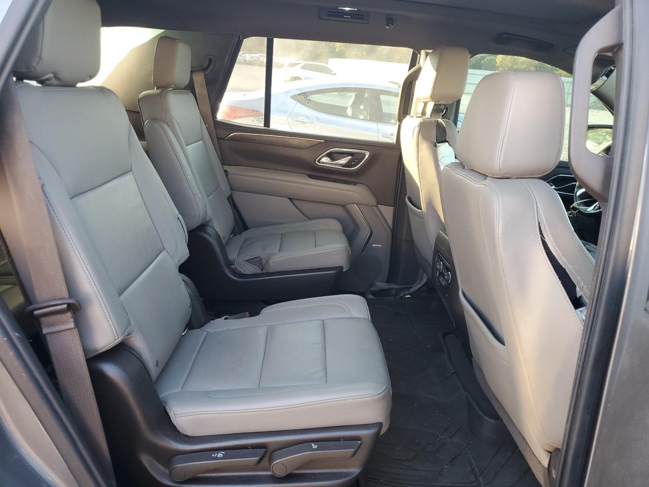 2021 Chevrolet Tahoe - Image 11