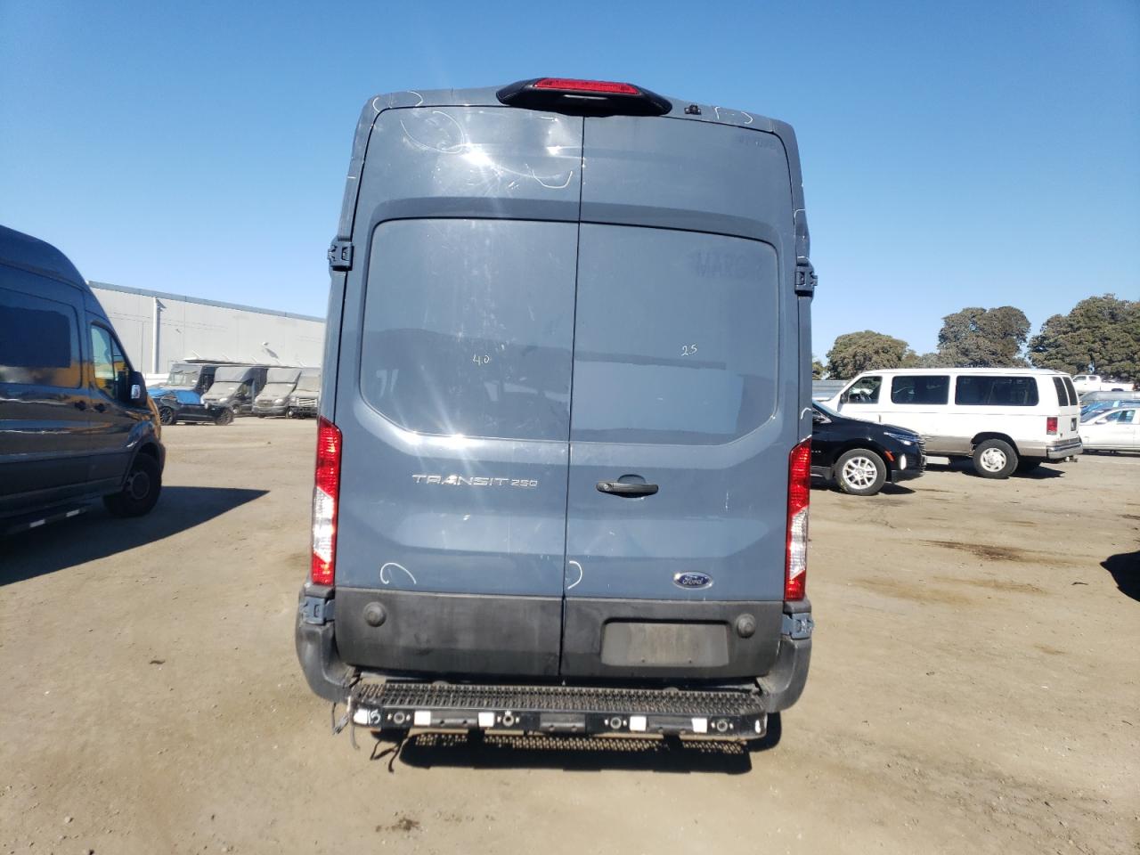 2020 Ford Transit T-250 VIN: 1FTBR3X87LKA72723 Lot: 75033634