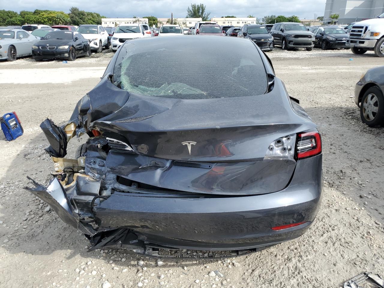 5YJ3E1EA1PF426667 2023 Tesla Model 3