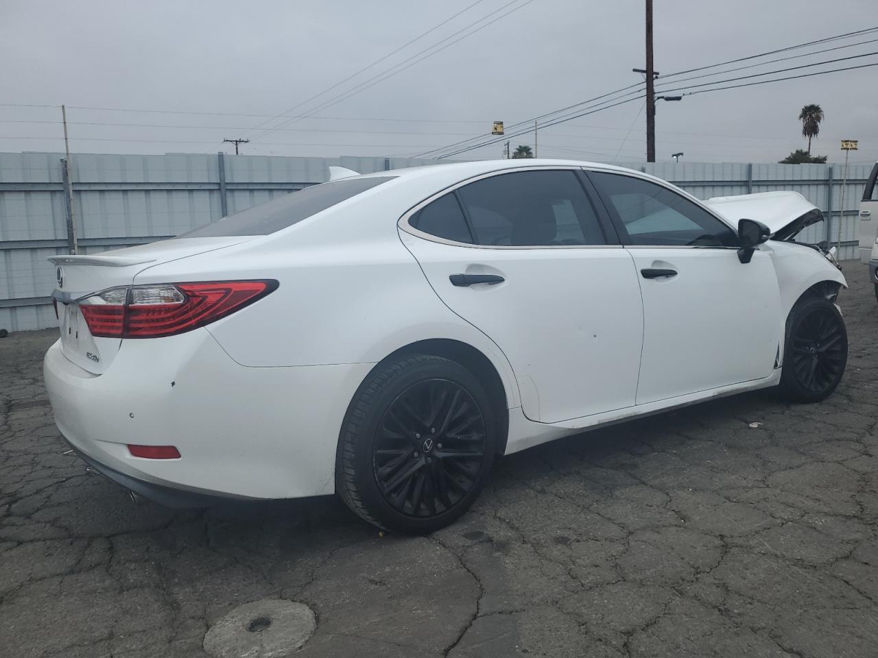 VIN JTHBK1GG1F2169287 2015 LEXUS ES350 no.3