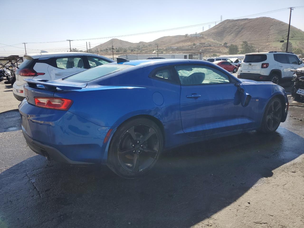 2016 Chevrolet Camaro - Image 3