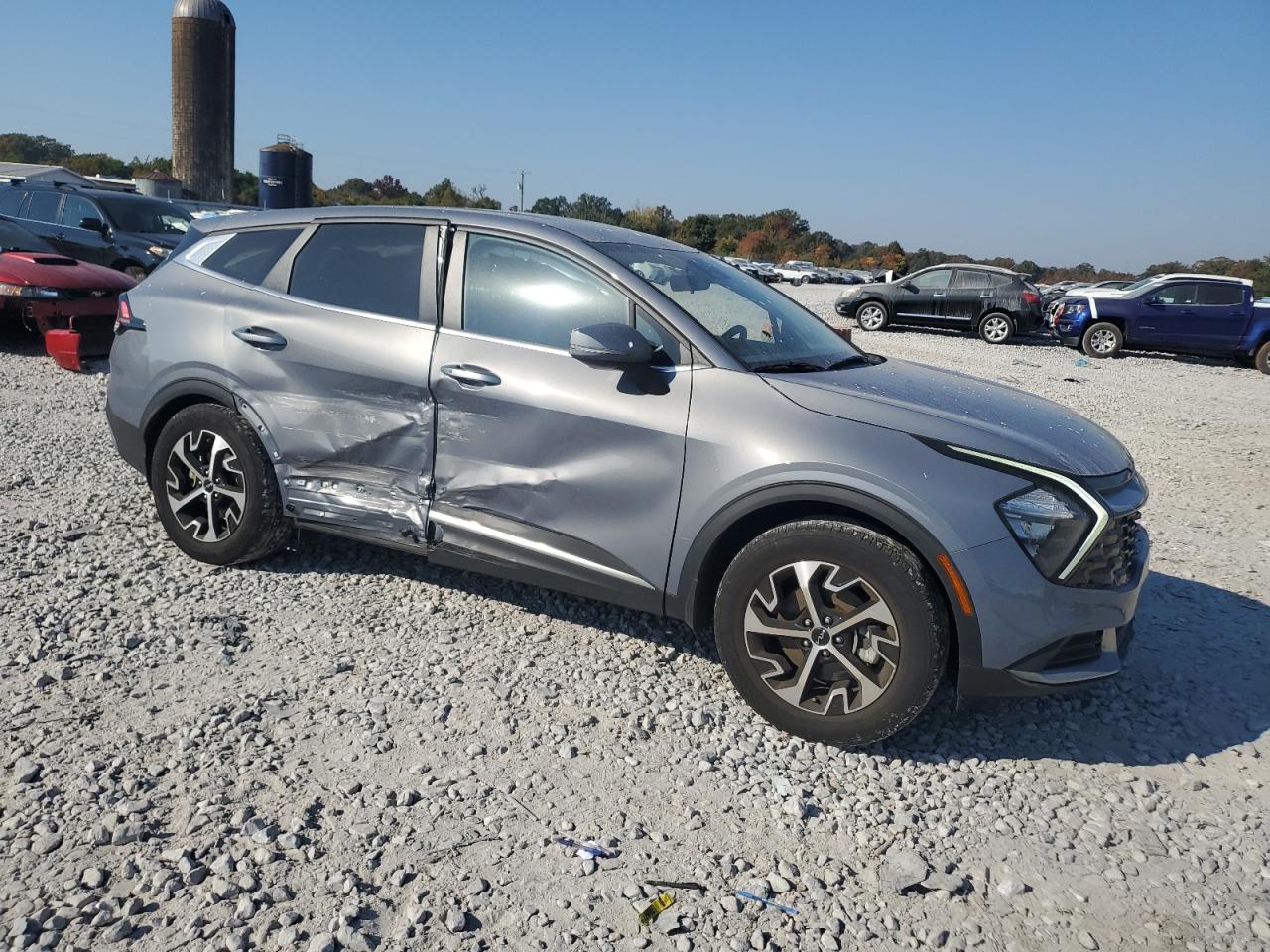 2023 Kia Sportage - Image 4