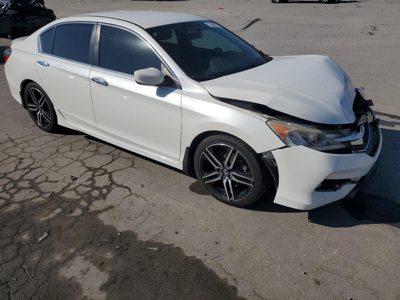 2017 Honda Accord Sport Special Edition VIN: 1HGCR2F13HA048212 Lot: 77888474