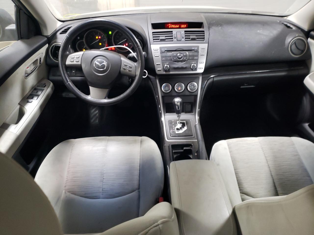 2010 Mazda 6 I VIN: 1YVHZ8CH0A5M17352 Lot: 76615894