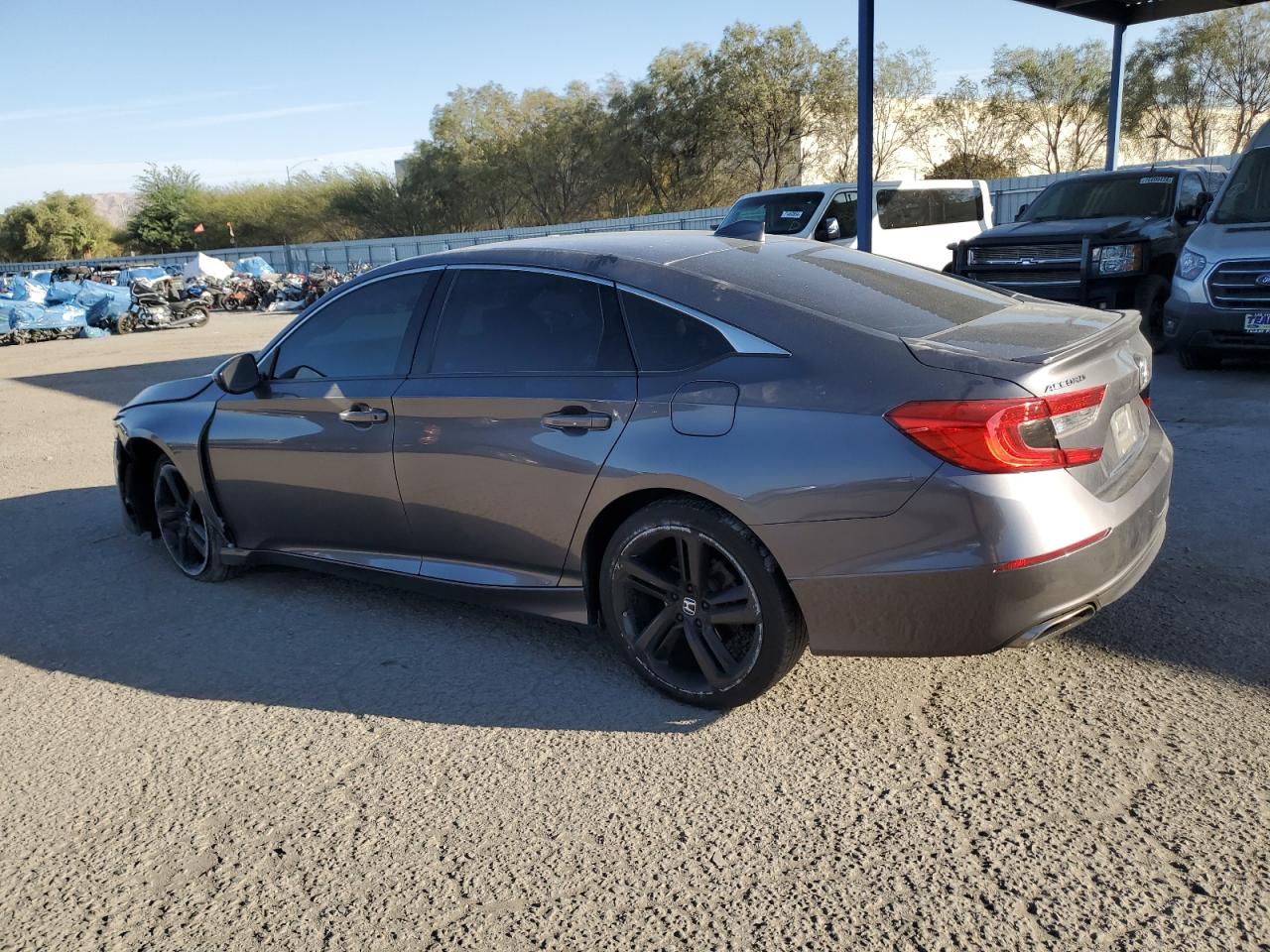 VIN 1HGCV1F36JA179020 2018 HONDA ACCORD no.2