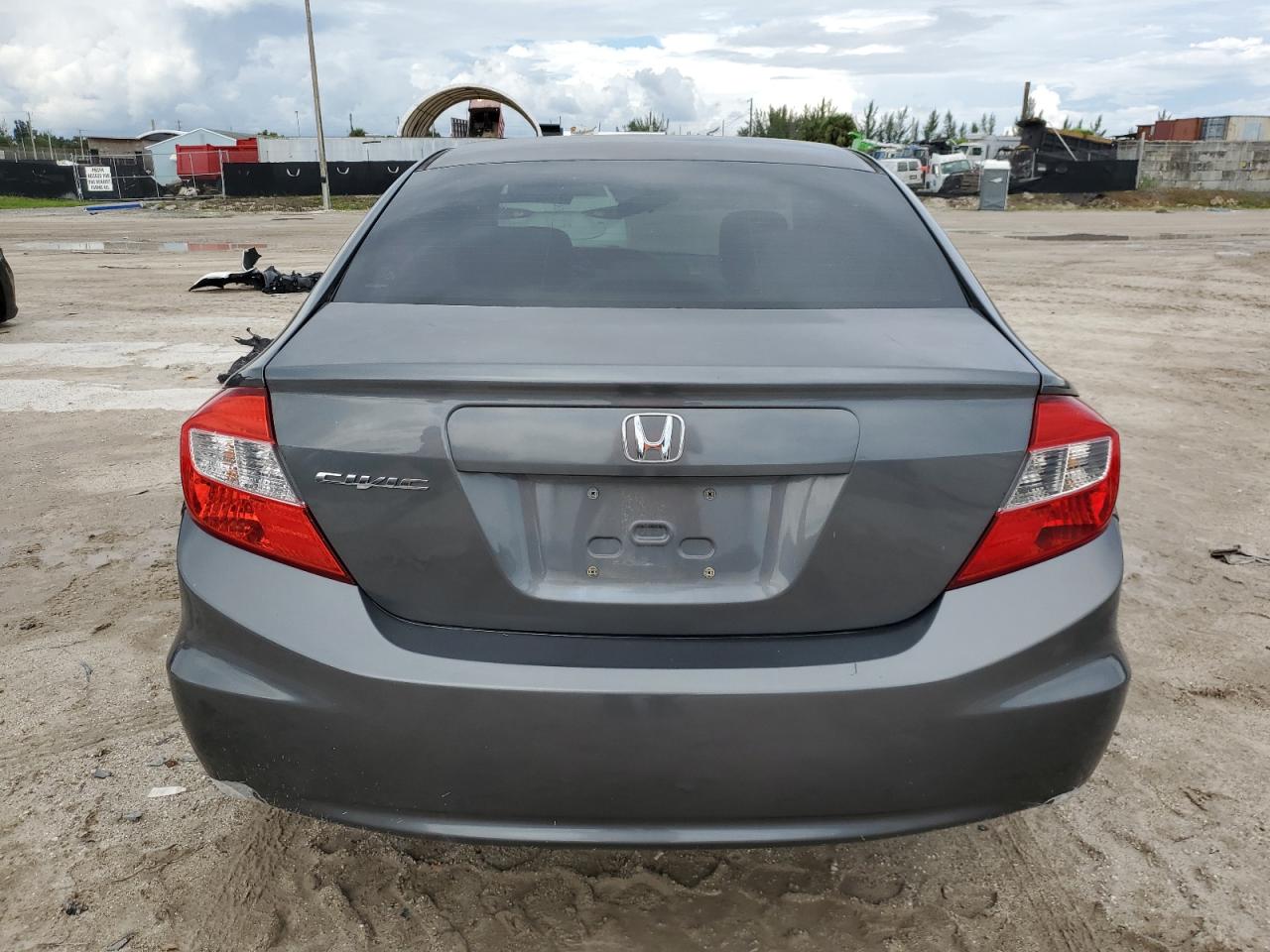 19XFB2F52CE088693 2012 Honda Civic Lx