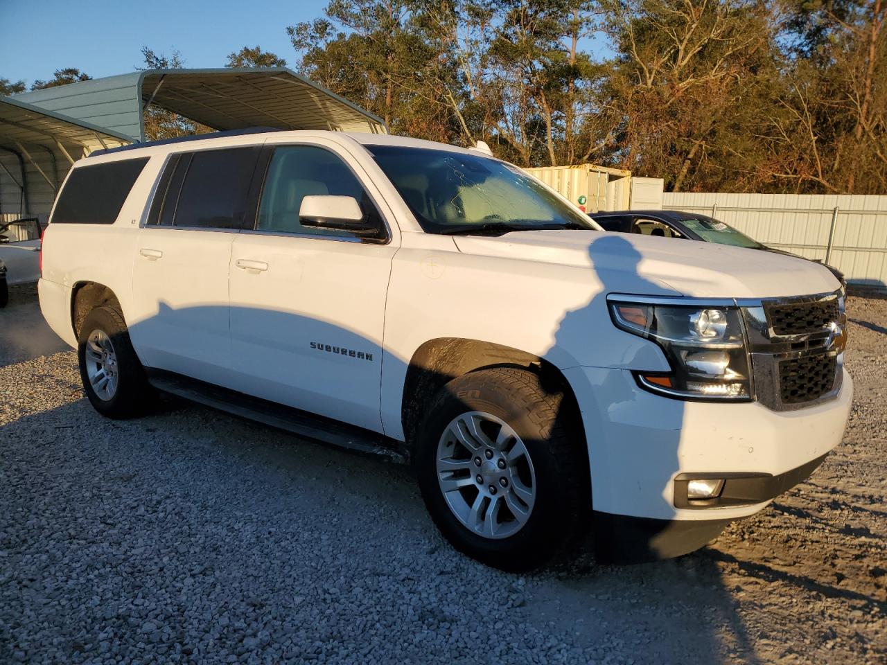 2020 Chevrolet Suburban - Image 2