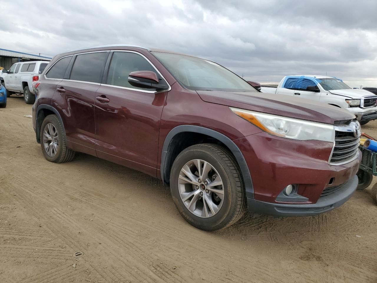 VIN 5TDJKRFH4FS112693 2015 TOYOTA HIGHLANDER no.4