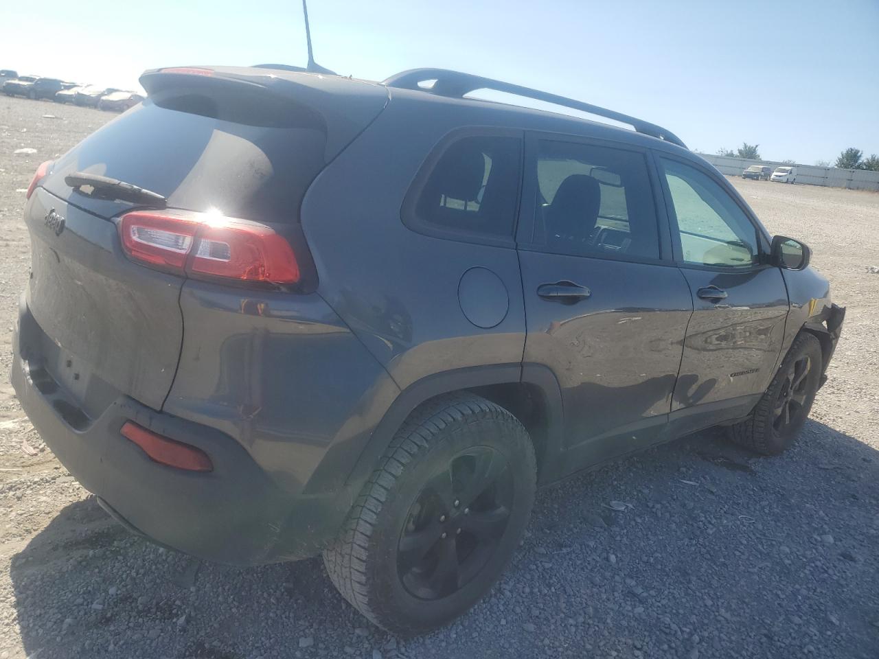 2018 Jeep Grand Cherokee - Image 3
