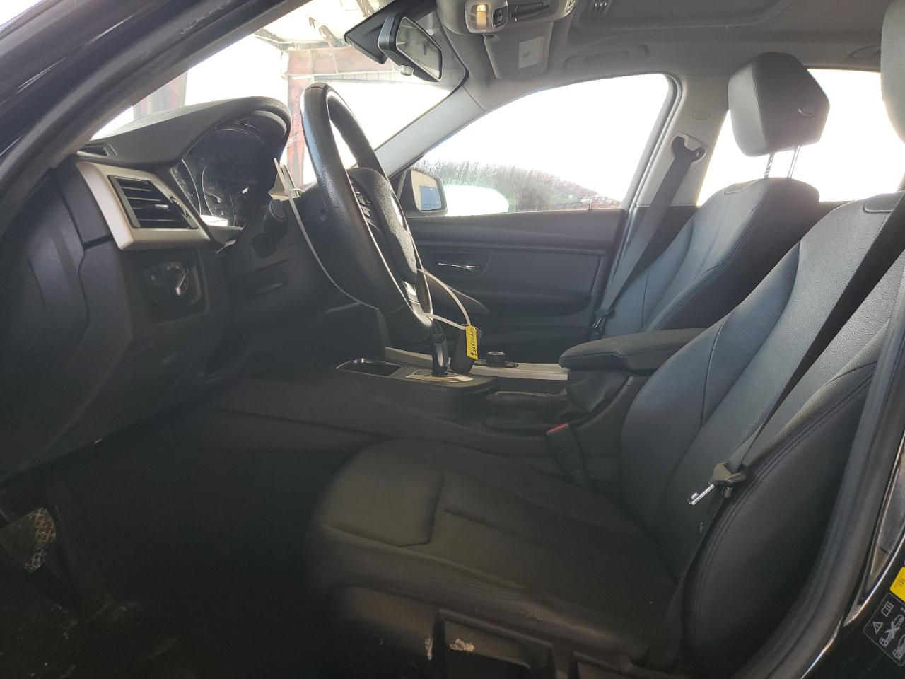 2017 BMW 320 Xi VIN: WBA8E5G36HNU45520 Lot: 74523254