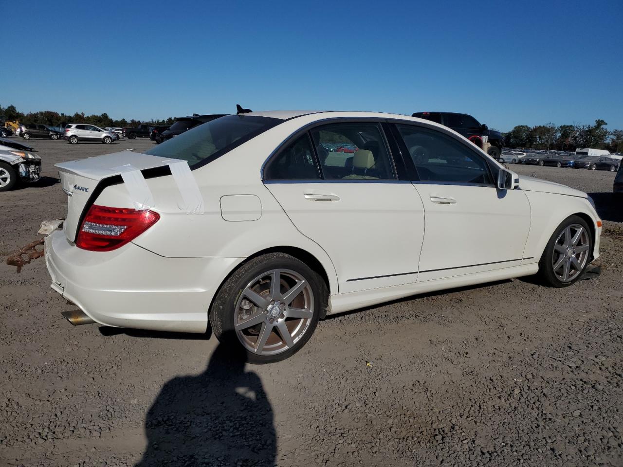 VIN WDDGF8AB2DR287733 2013 MERCEDES-BENZ C-CLASS no.3