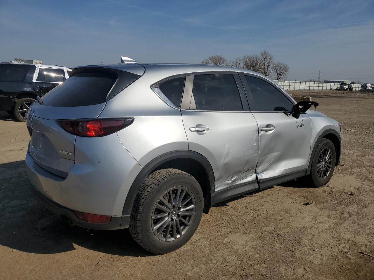 2021 Mazda CX-5 - Image 3