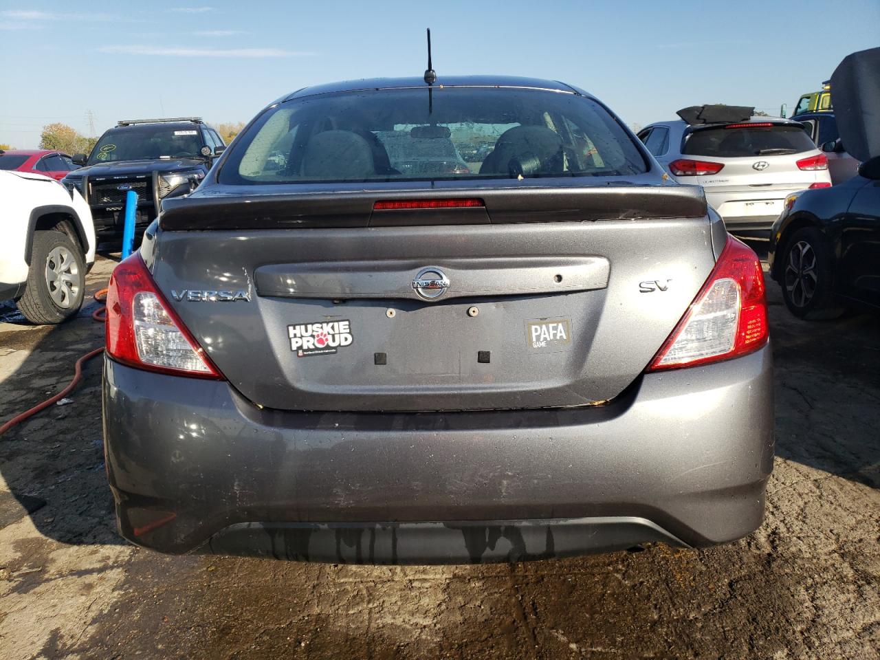 2019 Nissan Versa S VIN: 3N1CN7AP0KL824625 Lot: 76581504