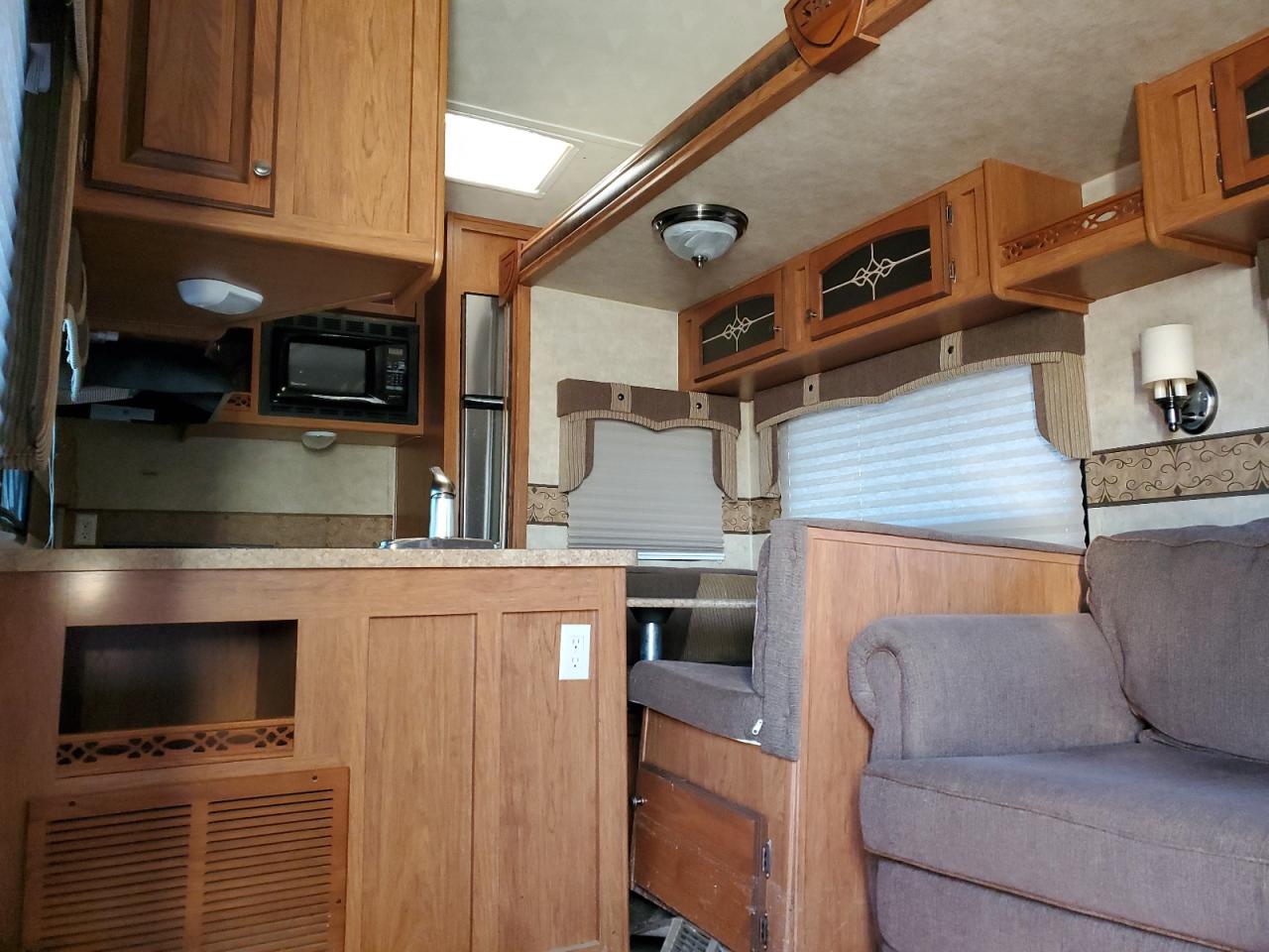 2011 Wildwood Sabre VIN: 4X4FSRE26B3004133 Lot: 75223544