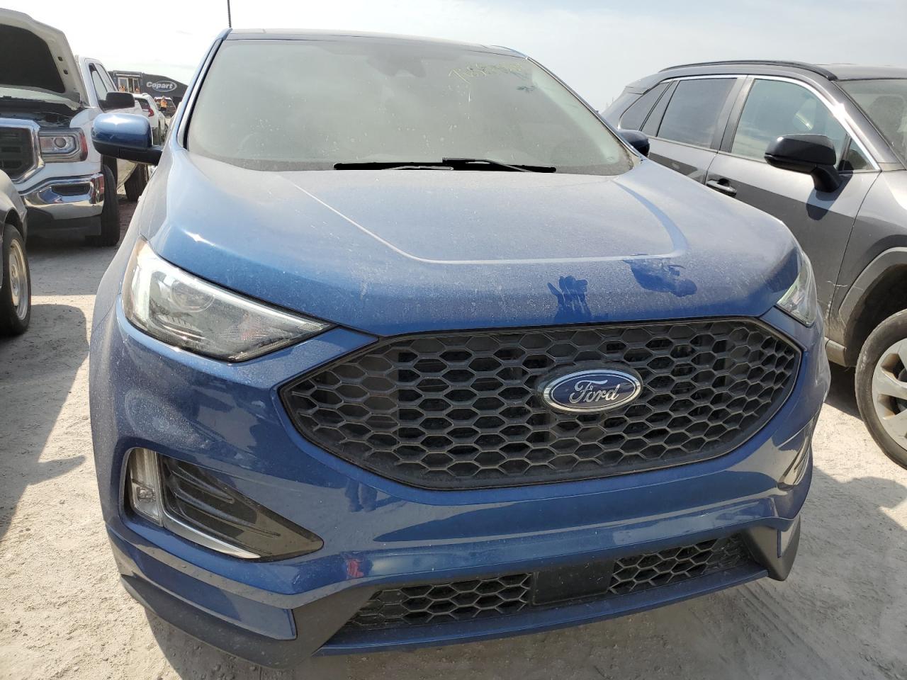 2021 Ford Edge - Image 5