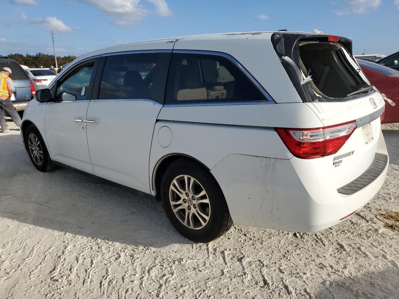 2012 Honda Odyssey - Image 2