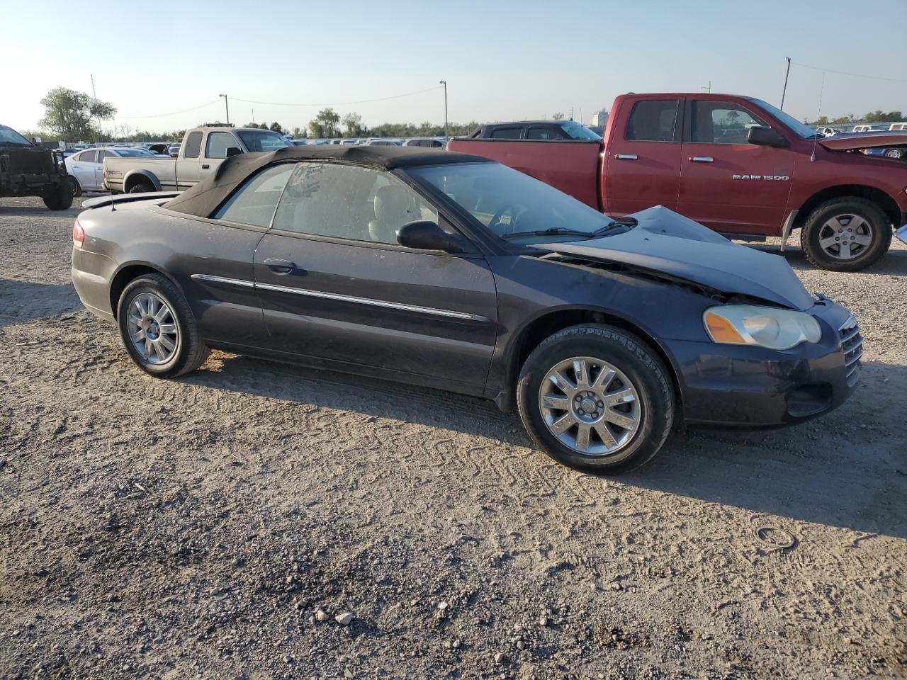 2004 Chrysler Sebring Limited VIN: 1C3EL65R24N103201 Lot: 75028724