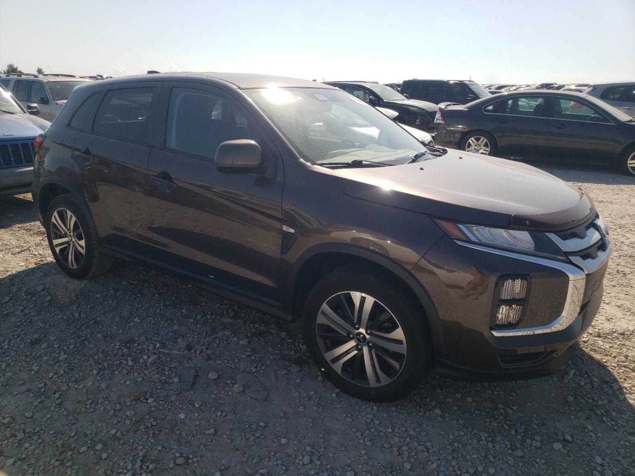 2021 Mitsubishi Outlander - Image 4