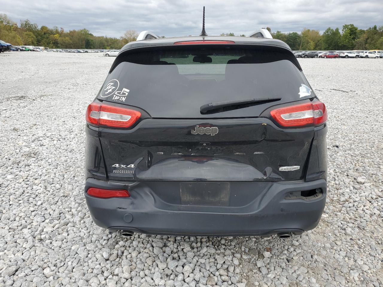 1C4PJMCS1EW264560 2014 Jeep Cherokee Latitude