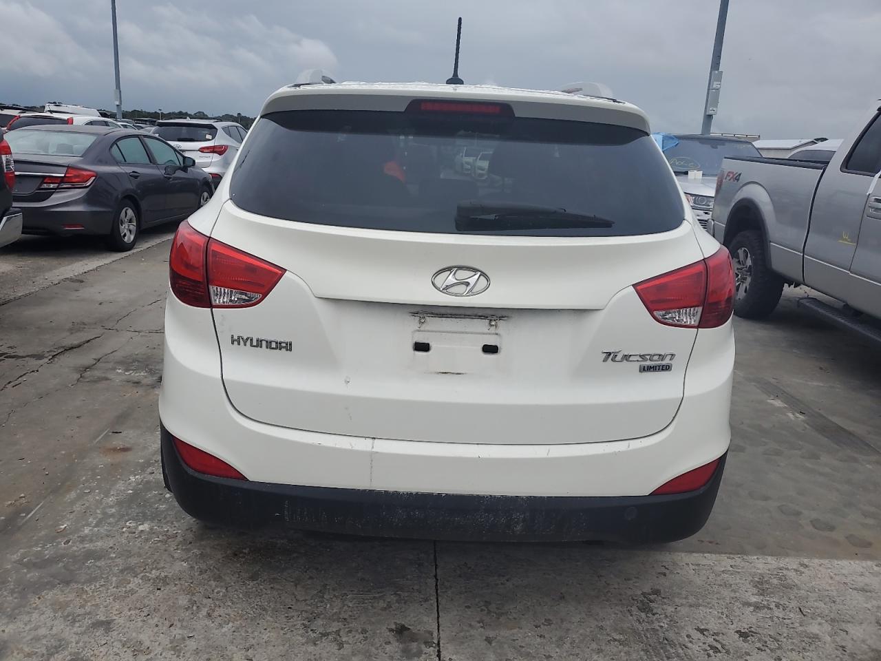 2011 Hyundai Tucson Gls VIN: KM8JU3AC6BU297298 Lot: 75099184