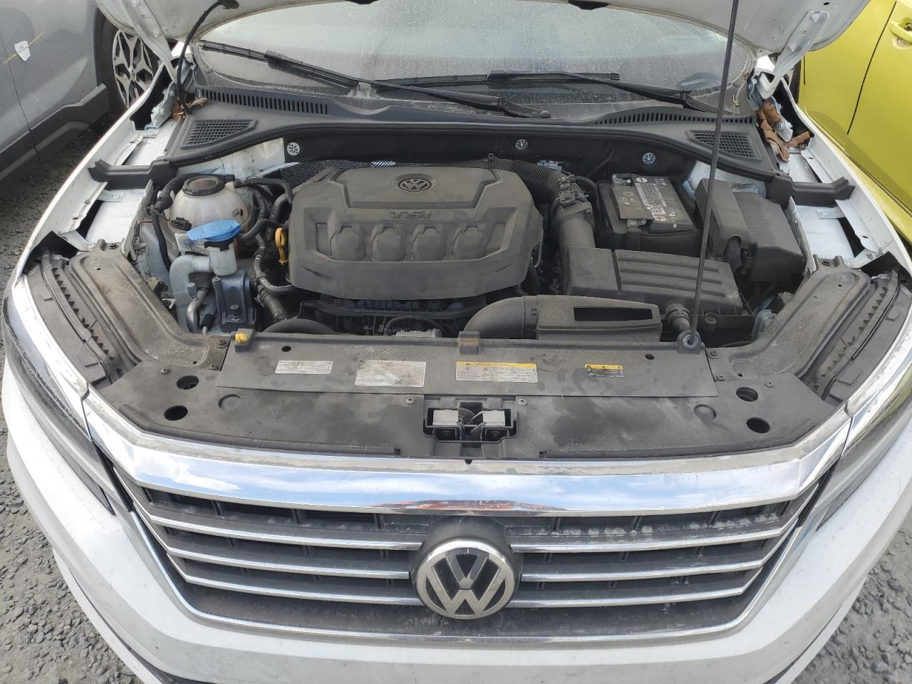 1VWSA7A38NC007711 2022 Volkswagen Passat Se