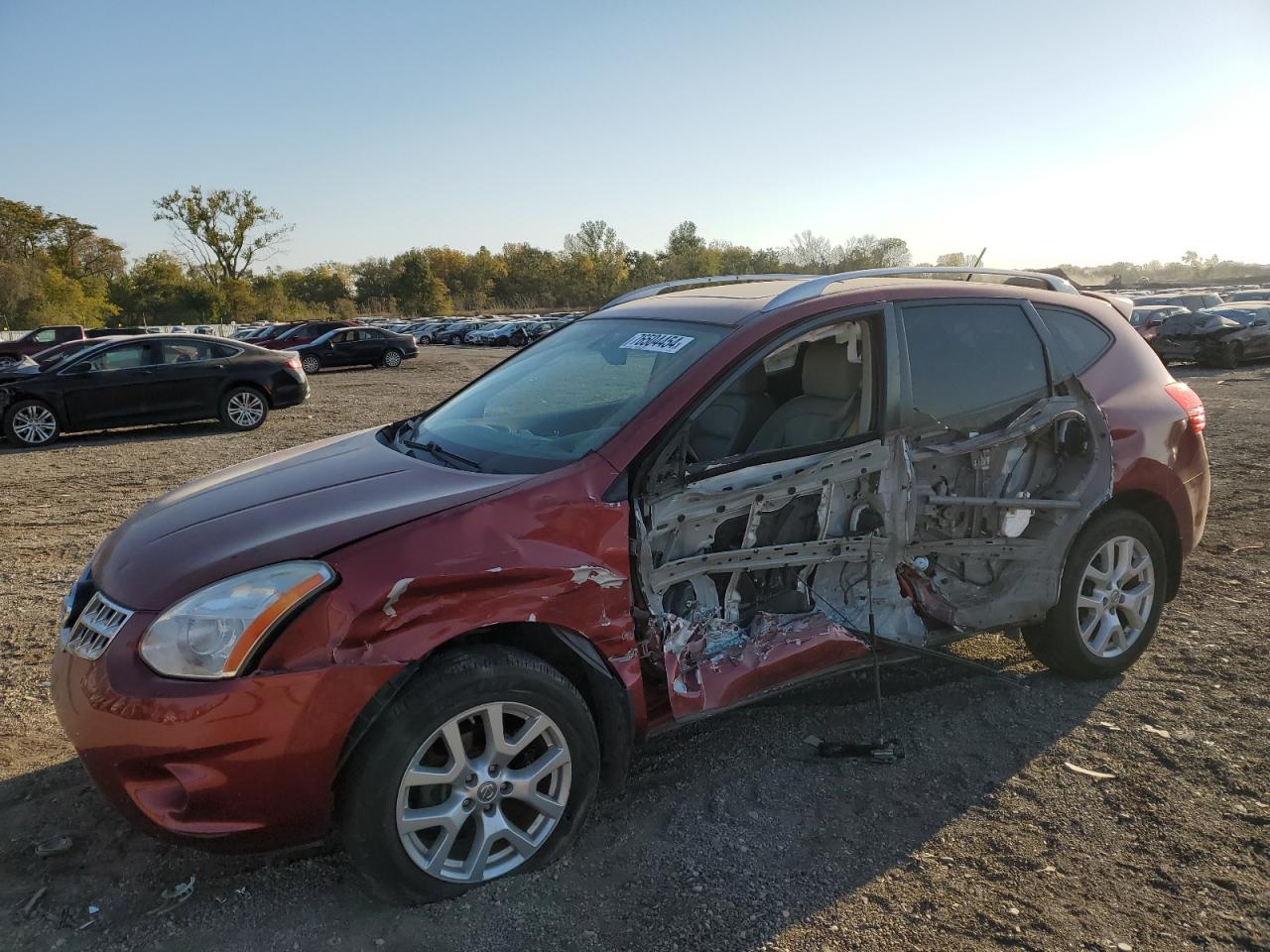 2012 Nissan Rogue - Image 1