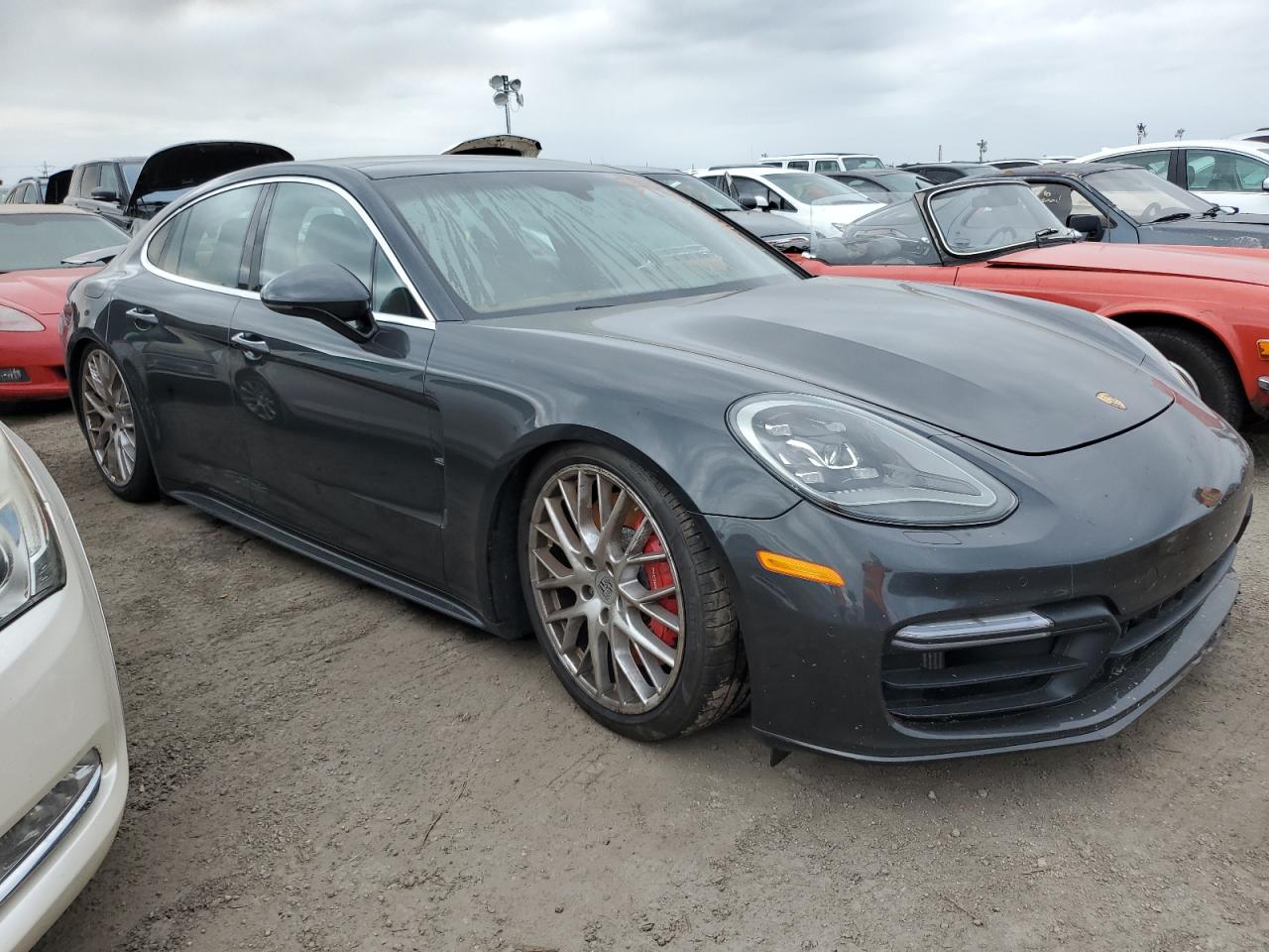 2019 Porsche Panamera - Image 4