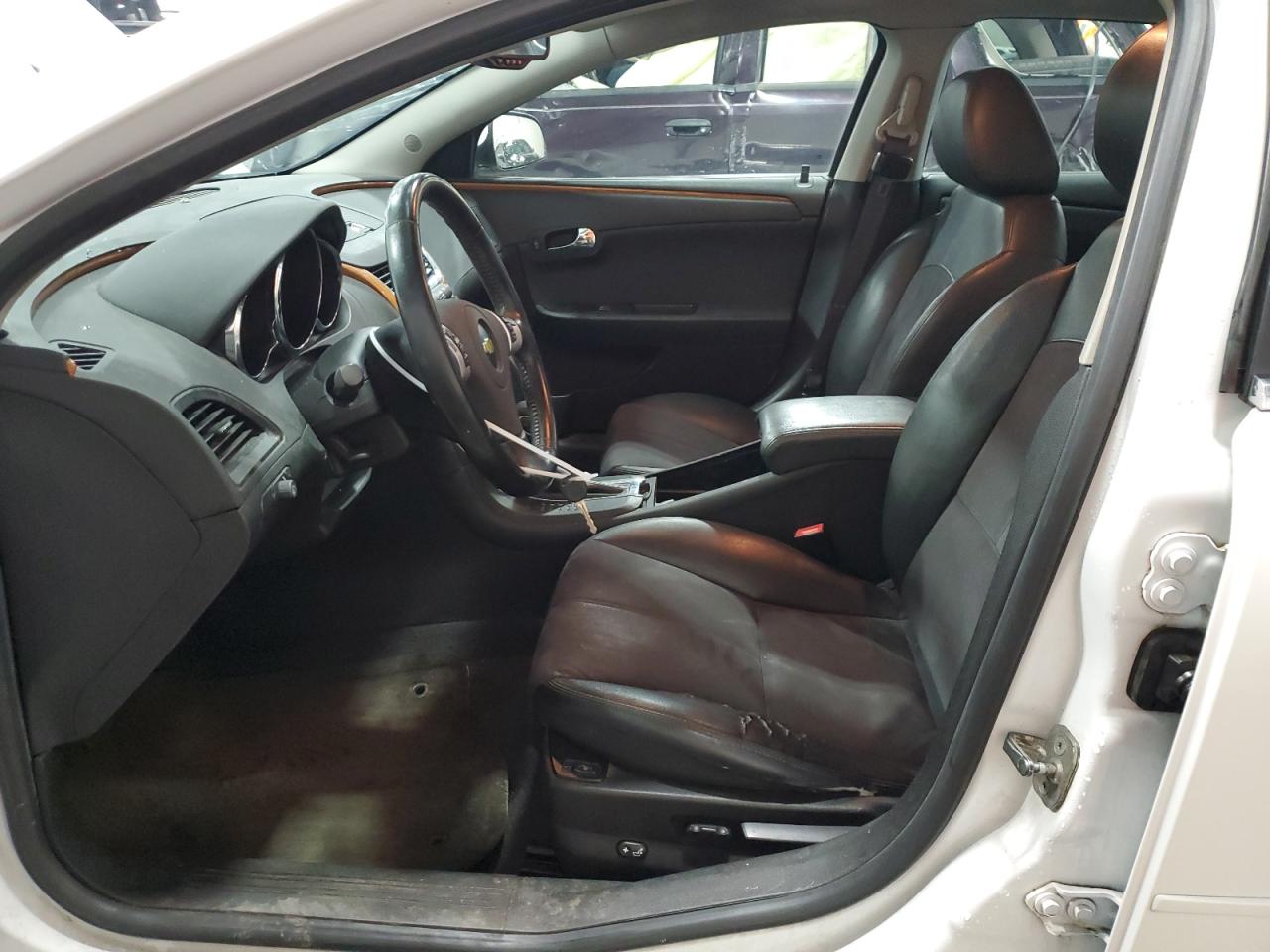 2012 Chevrolet Malibu - Image 7