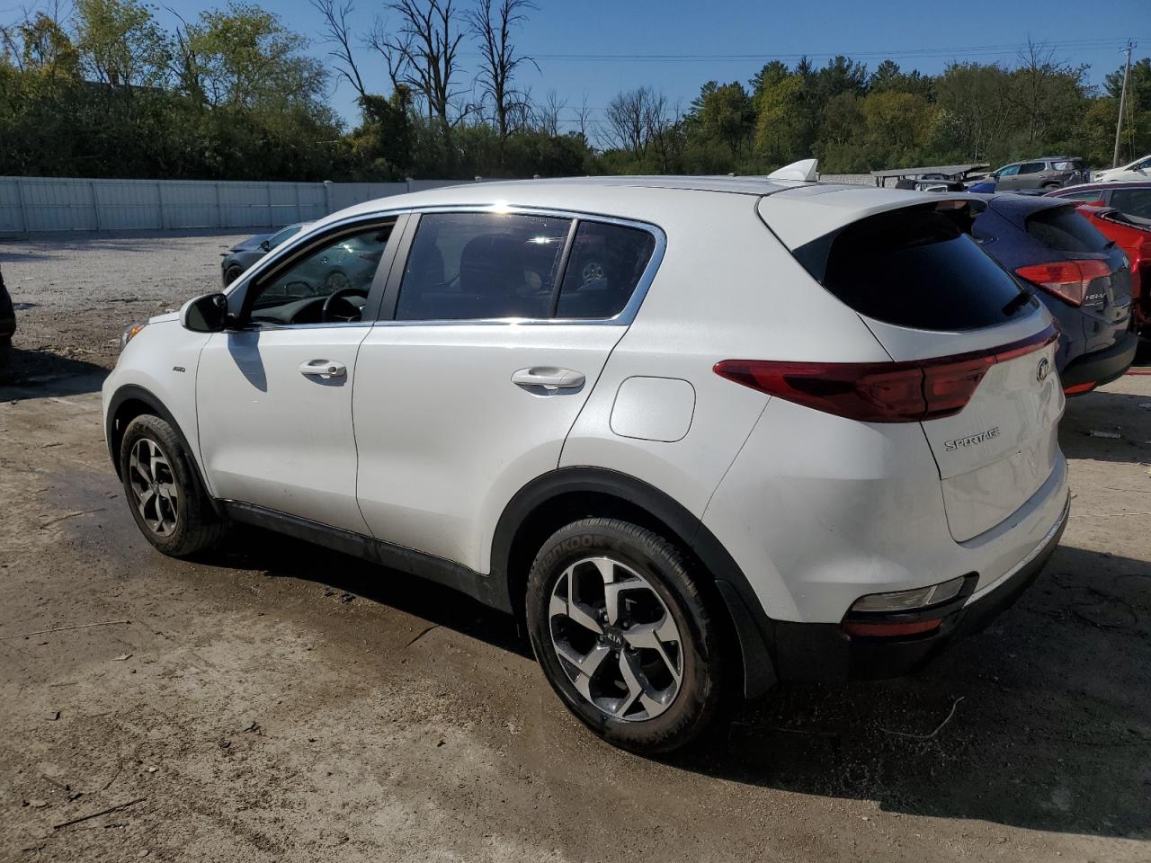2022 Kia Sportage - Image 2