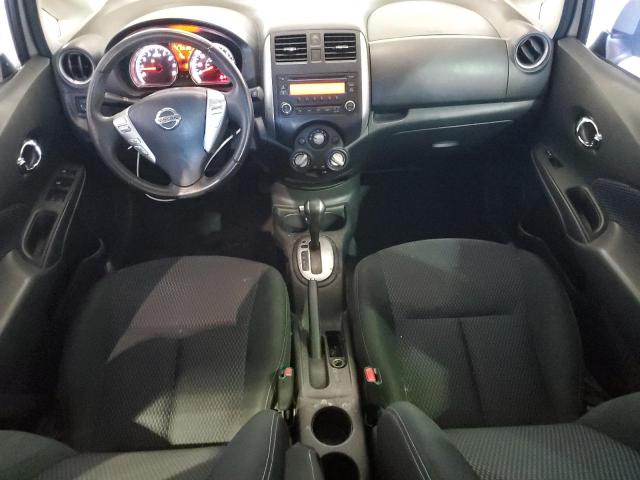  NISSAN VERSA 2014 Srebrny