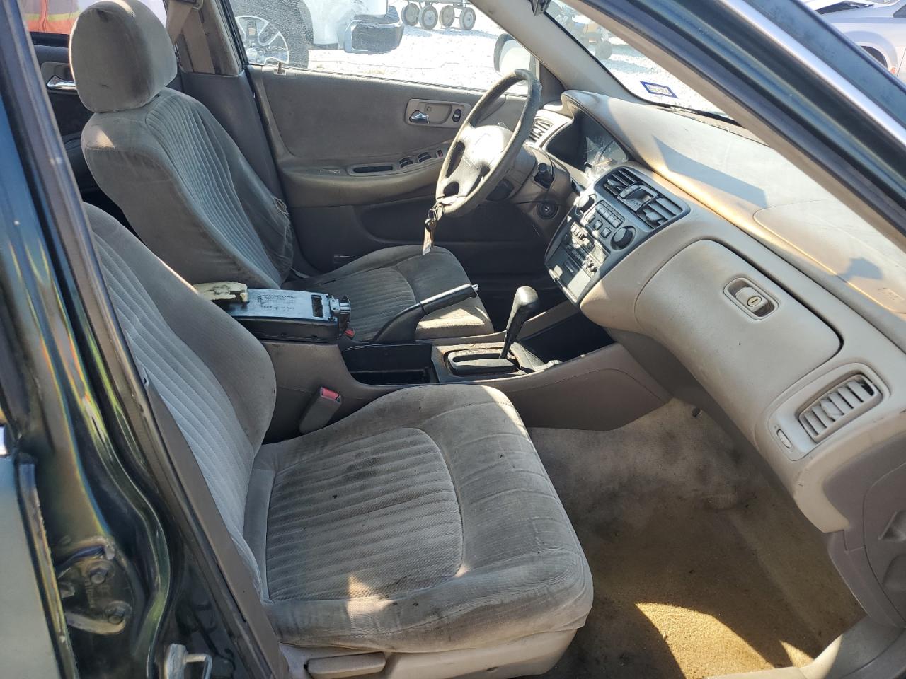 1998 Honda Accord - Image 7