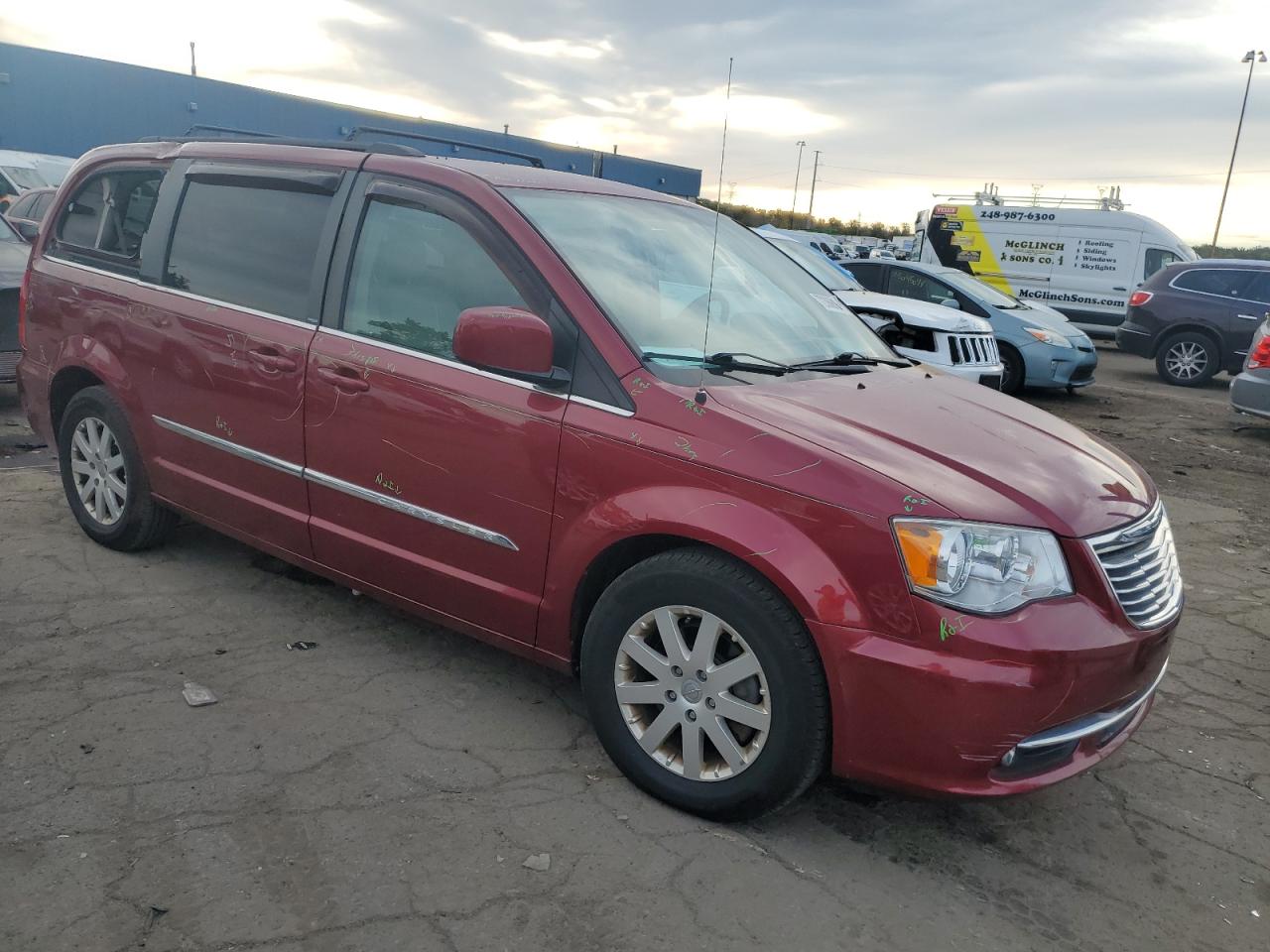 2014 Chrysler Town & Country - Image 4