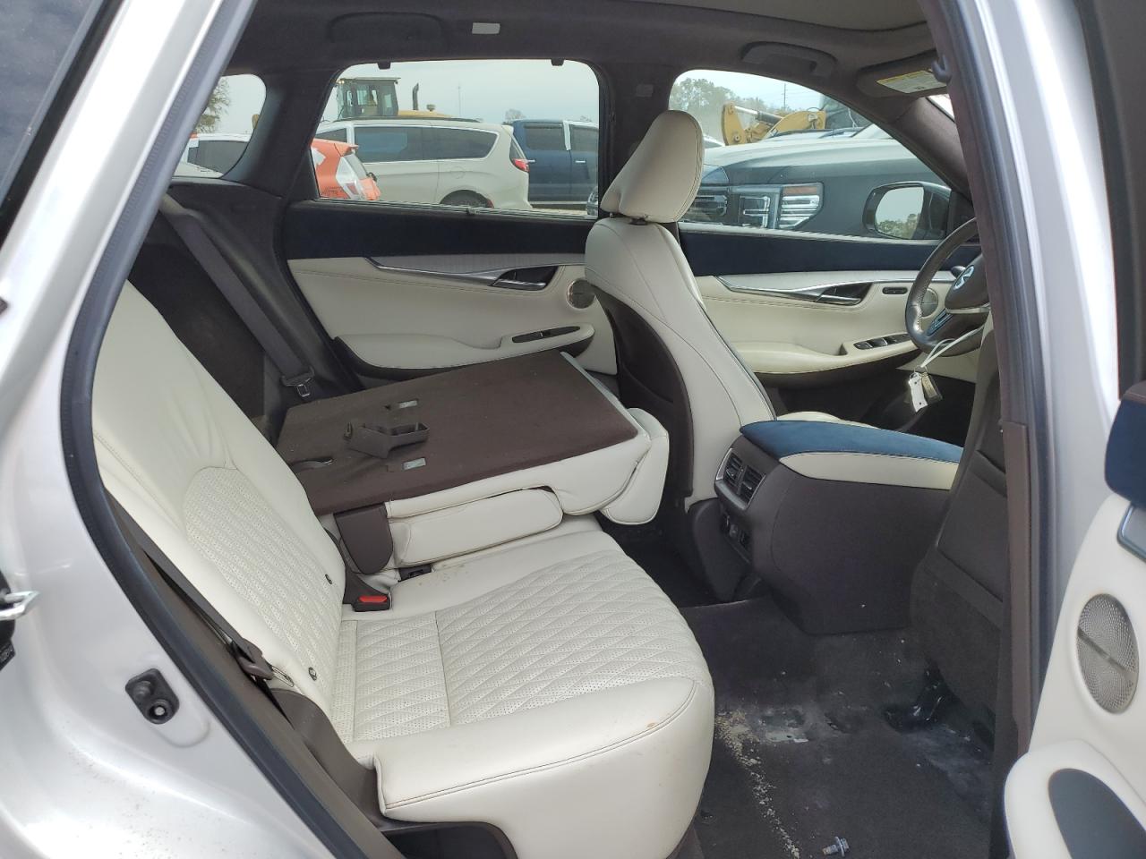 3PCAJ5M16KF102814 2019 Infiniti Qx50 Essential