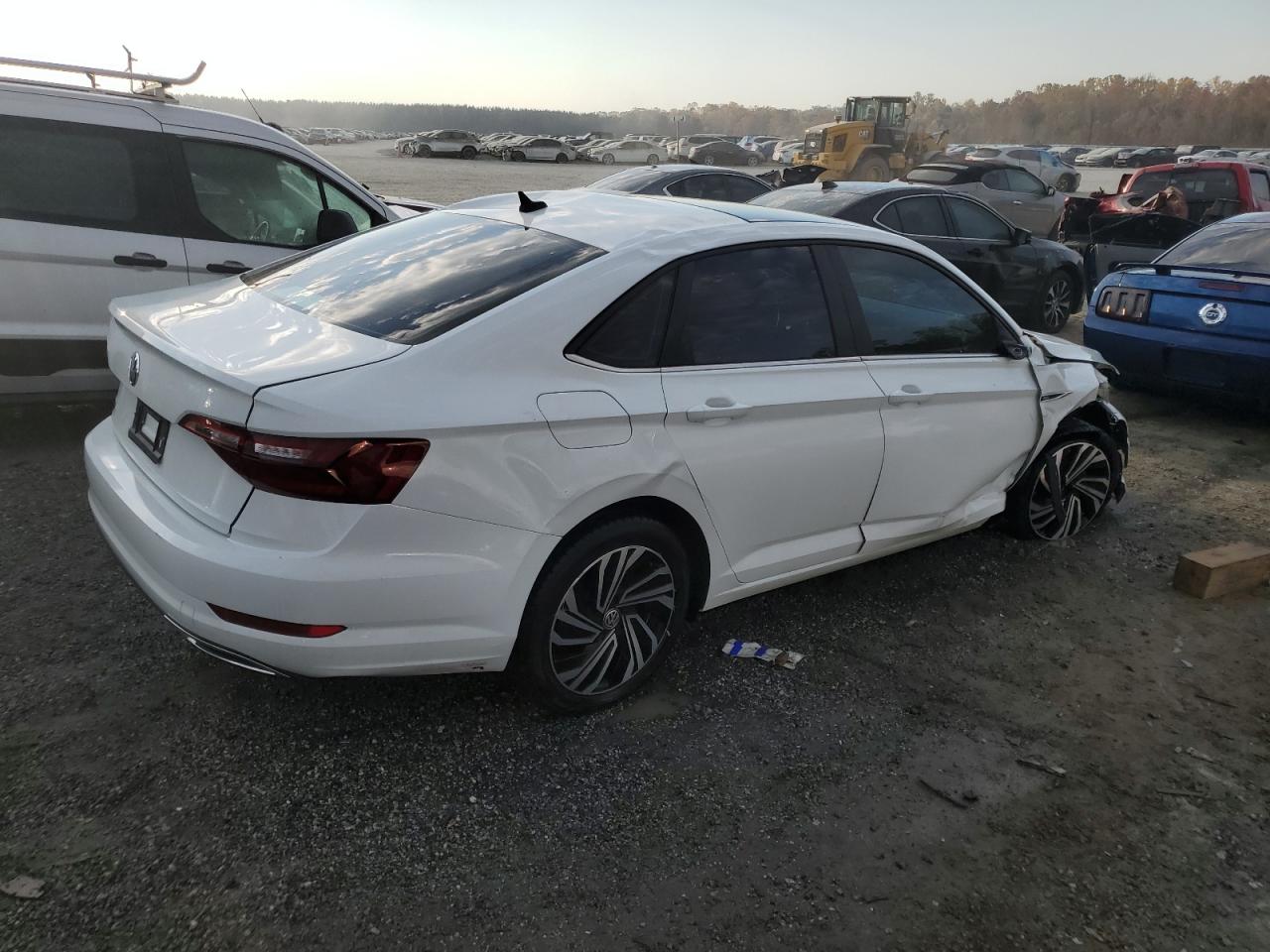 2020 Volkswagen Jetta - Image 3